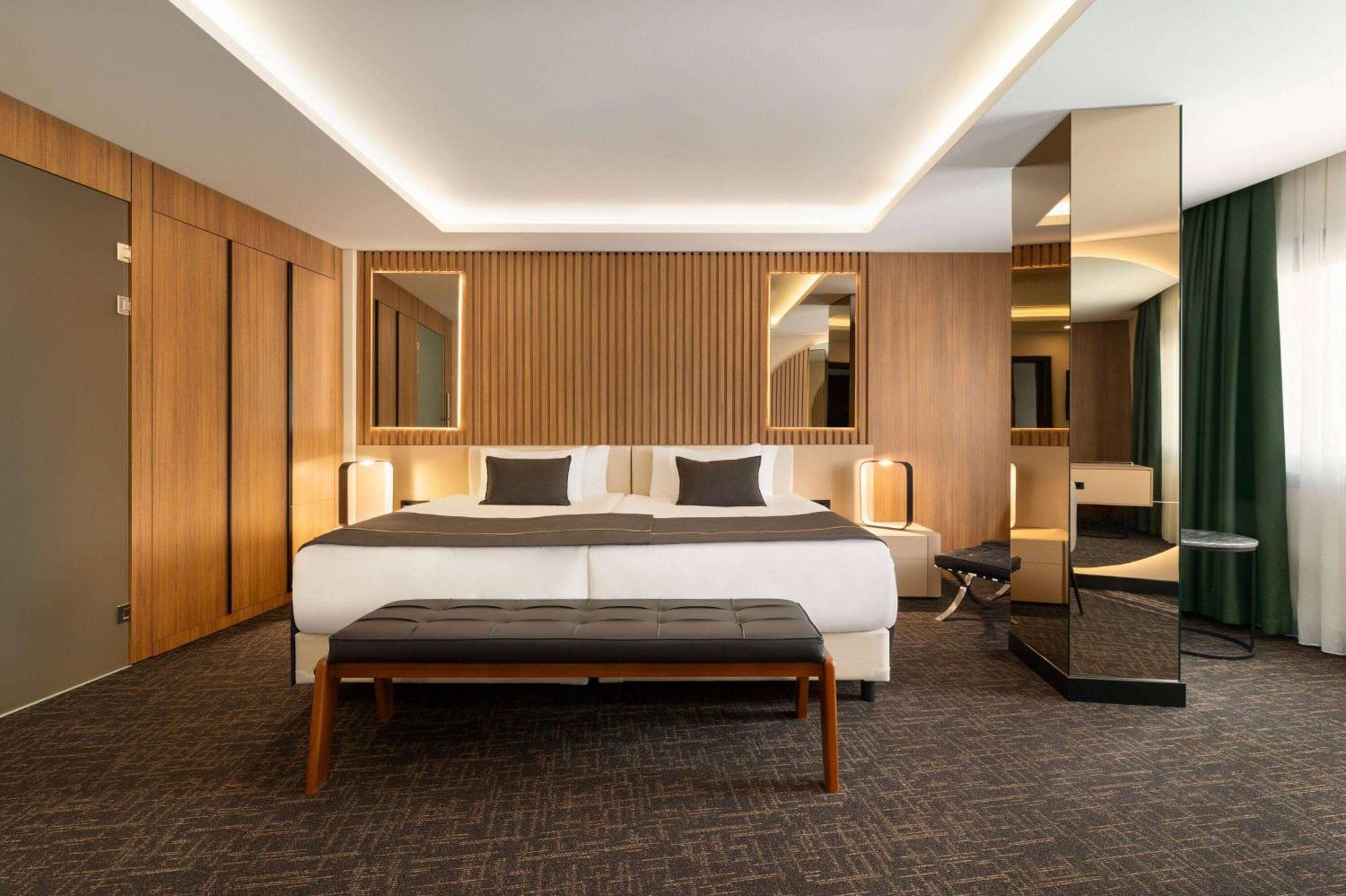 Menemen Ft Lotus Thermal Hotel&Spa Trademark Collection By Wyndham מראה חיצוני תמונה